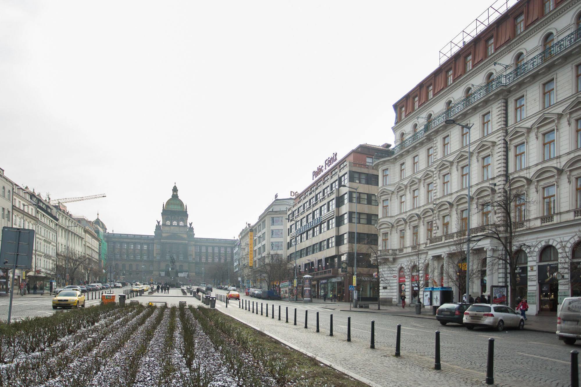 Picasso Apartments Prague Exterior photo
